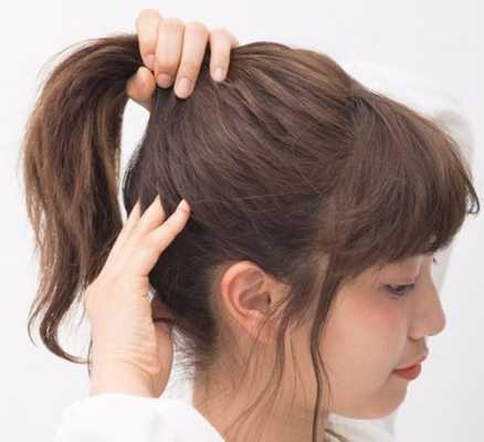 花苞头怎么扎好看图解（花苞头怎么扎好看图解视频）