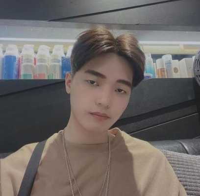 中分适合什么脸型,中分适合什么脸型男