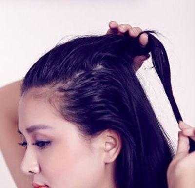 脸长的女生怎么扎头发（脸肥的女生适合怎么绑头发好看）