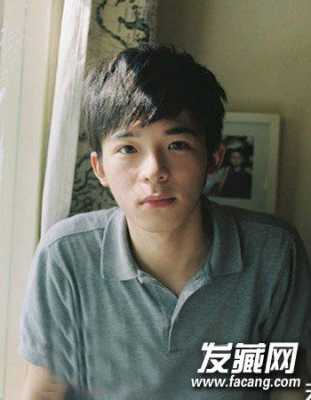 圆脸适合什么发型男短发（理发教学男士短发脸型搭配）