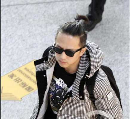 男生小辫子发型怎么留（男生小辫子发型怎么留好看）