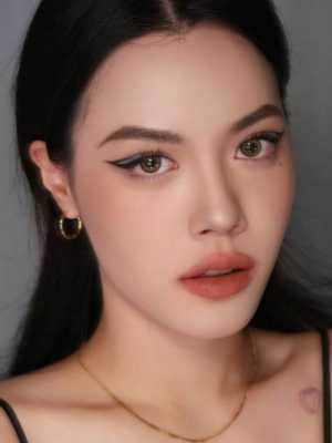 长脸瘦脸适合什么妆容,长脸适合什么妆容风格女