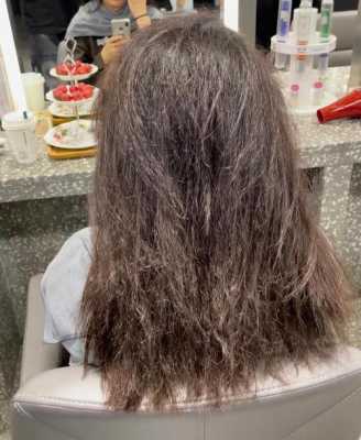 头发干了很毛糙怎么办（头发又毛燥又干燥怎么办）