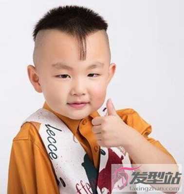 小男孩桃心头怎么剃,小男孩桃心发型怎么剪视频