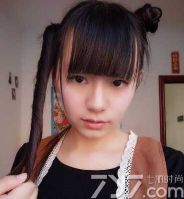 两个小啾啾辩怎么梳（两个小啾啾怎么扎好看）