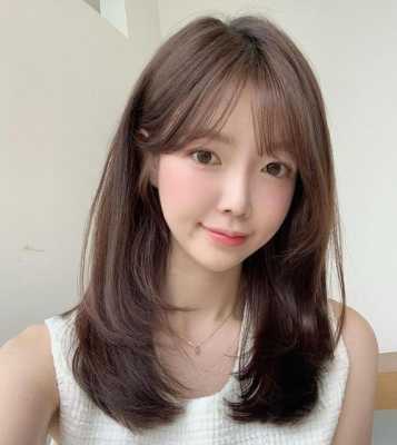 自己的什么发型（自己的什么发型好看）