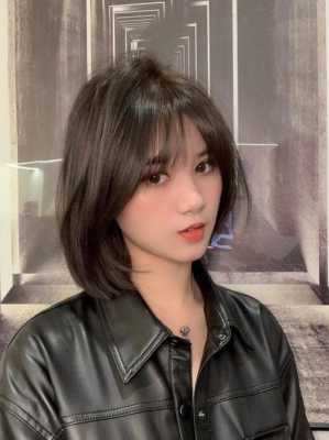 什么发型让脸显小（什么发型让脸显小一点）