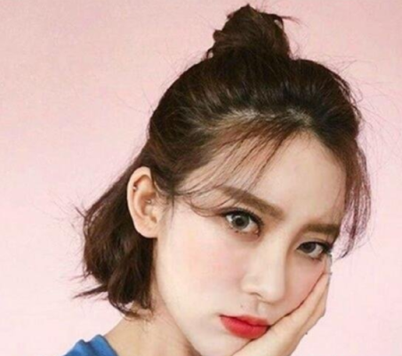 半丸子头刘海怎么弄,半长的刘海怎么弄好看图片